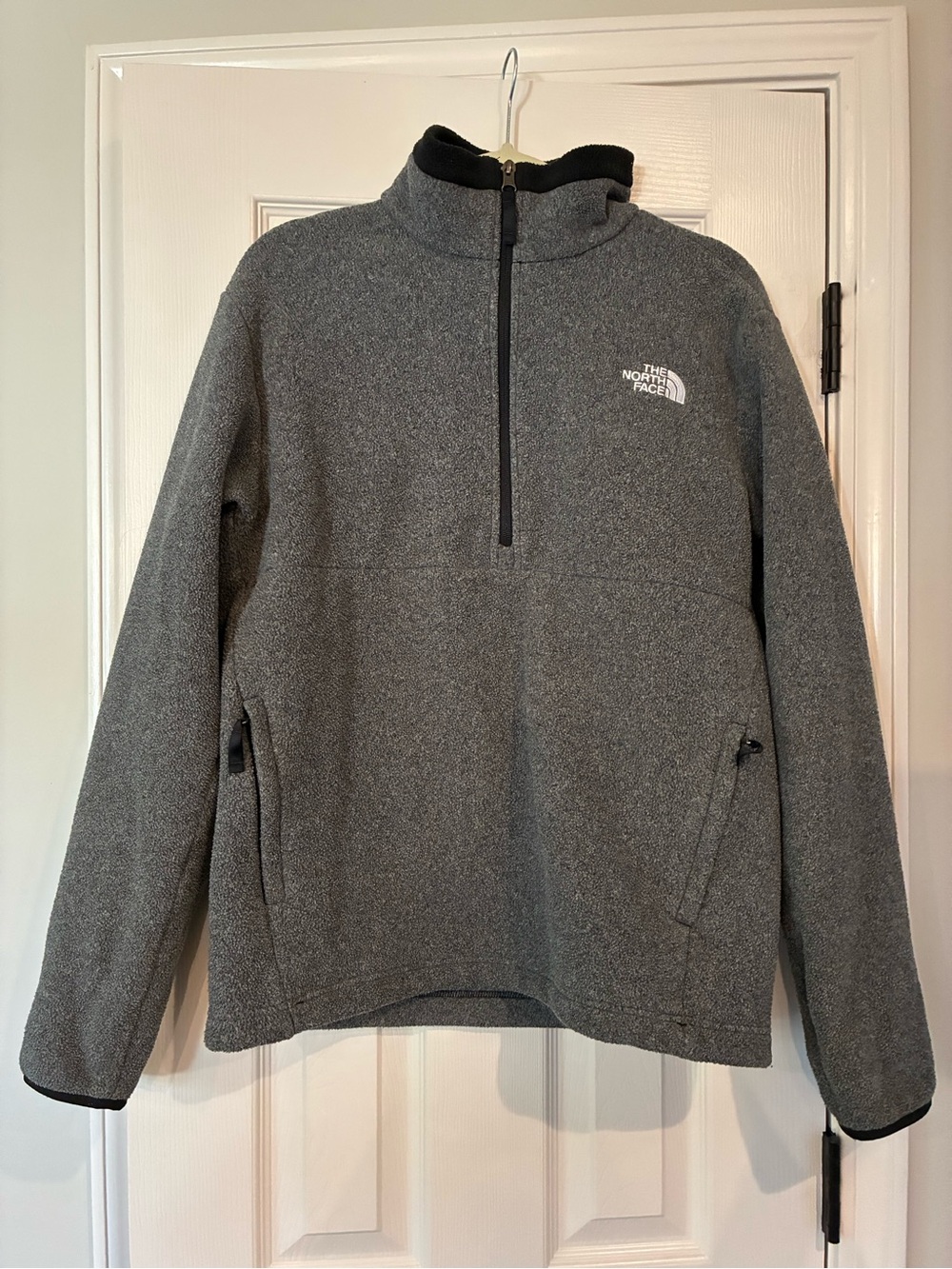 The North Face Men's Gray Zip Pullover Fleece Size Small